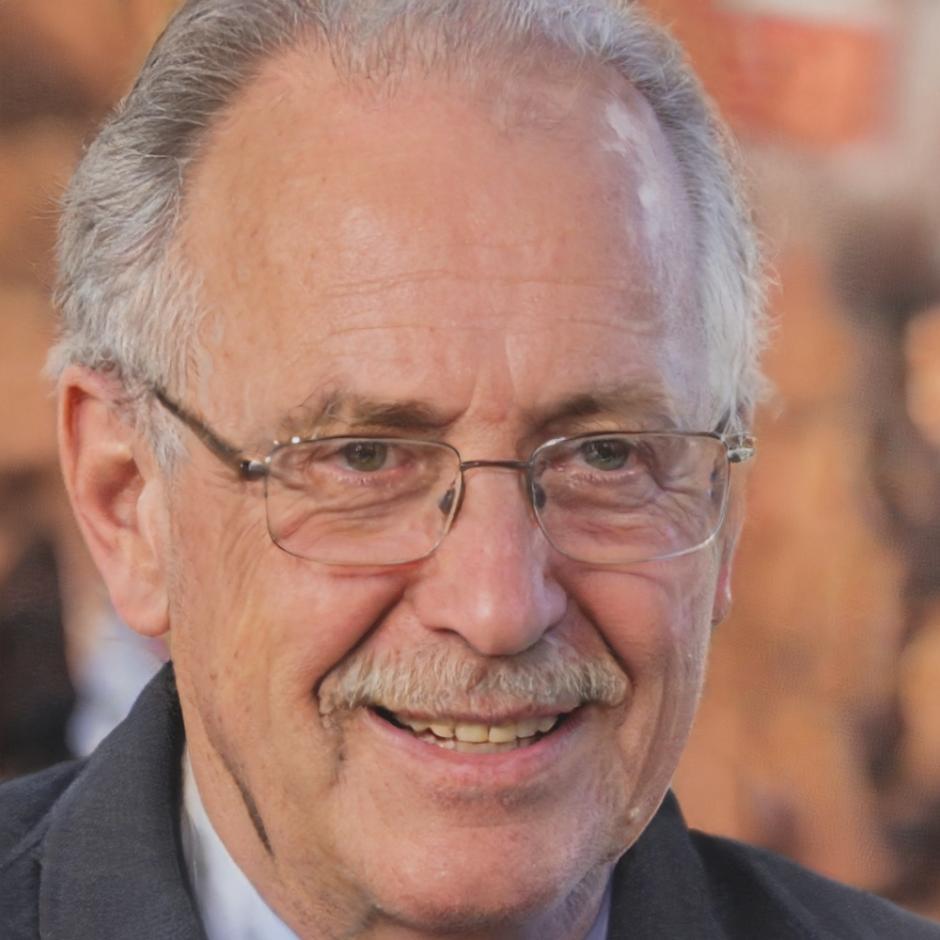 Prof. Thomas Müller